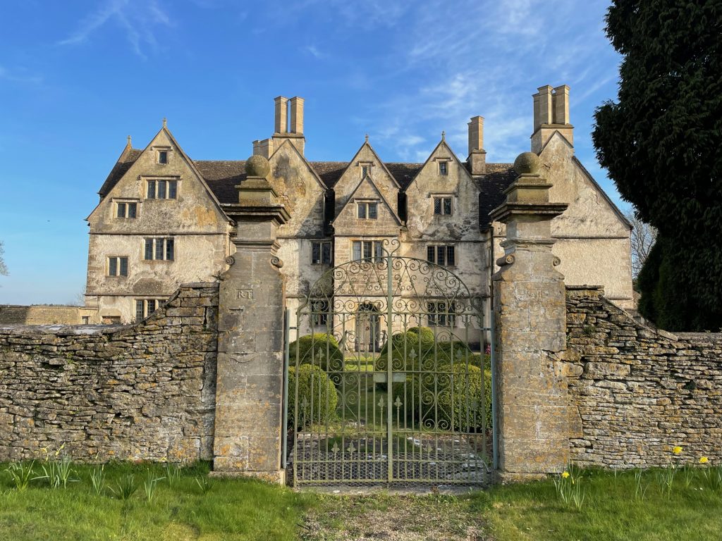 front-of-manor-16-april-2023-doughton-manor-no-credit-needed